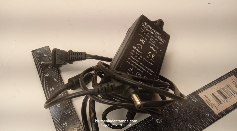 Selectec ST-C-075-19000368CT 19V 3.42A 3.68A Replacement AC Adapter